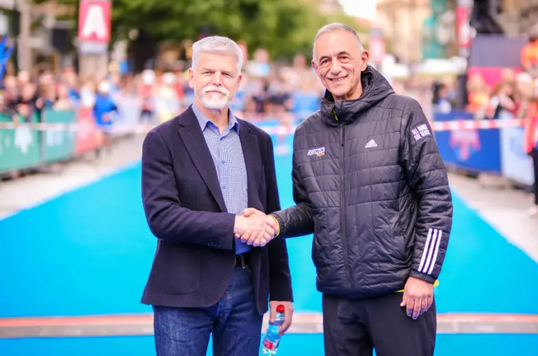 Prezident Petr Pavel with Carlo Capalbo - International Prague Marathon 2023
